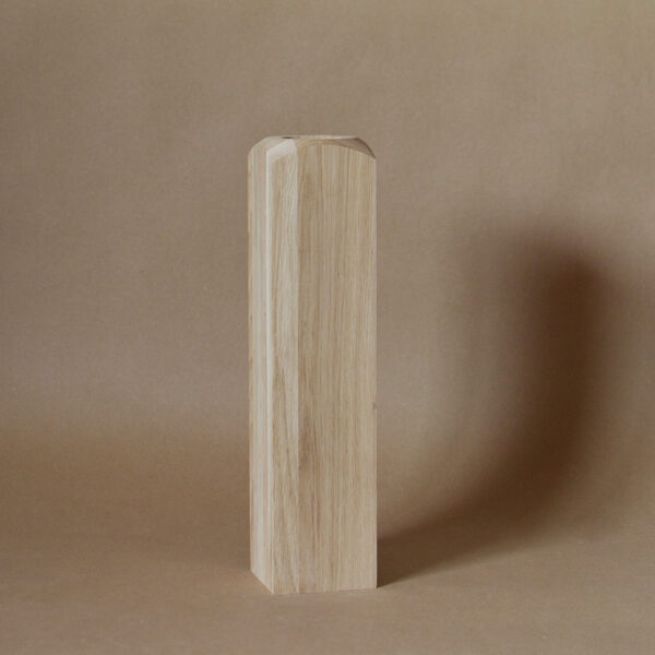 Choose a newel base of 380 mm or 640 mm length