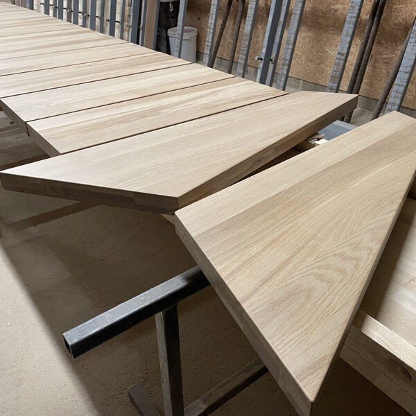 Pakāpieni metāla kāpnēm